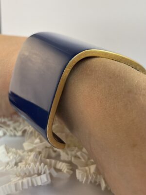Bracelet manchette carré  – Adélie – Bleu marine