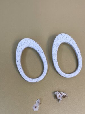 Boucles d’oreilles en argile polymère – Marina – Blanc
