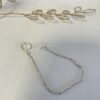 Bracelet argenté fermoir rond et mailles fines – Image 3