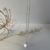 collier perles argentées