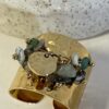 Bague dorée avec breloques en pierres naturelles - Albia