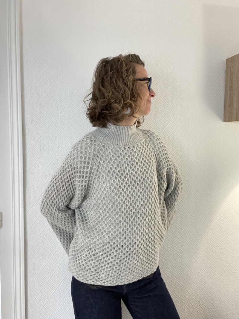 pull gris manches longues engaine ,viscose et cachemire