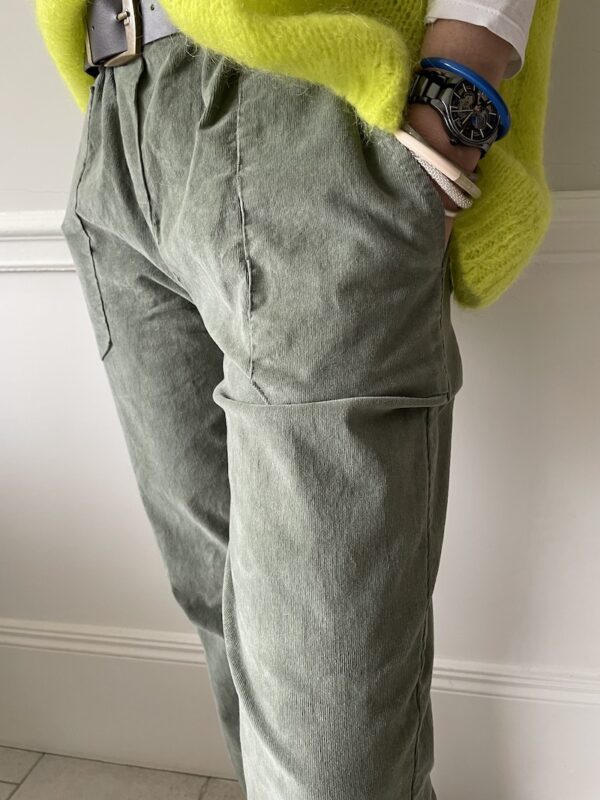 pantalon velours vert olive