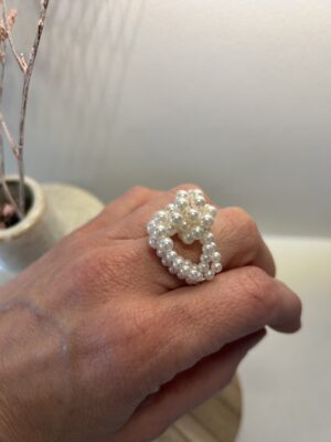 Bague Perles Blanches – Réglable | Gigi