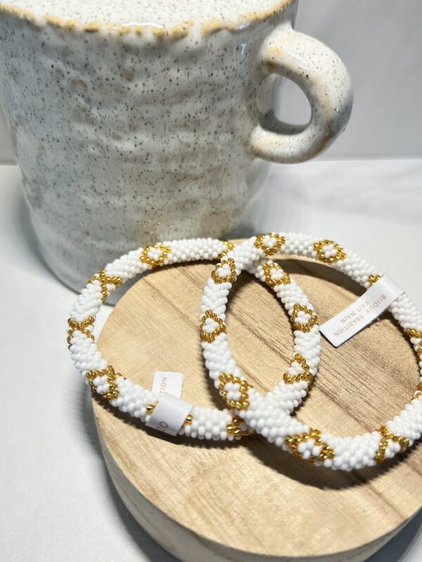 bracelet nepalais blanc