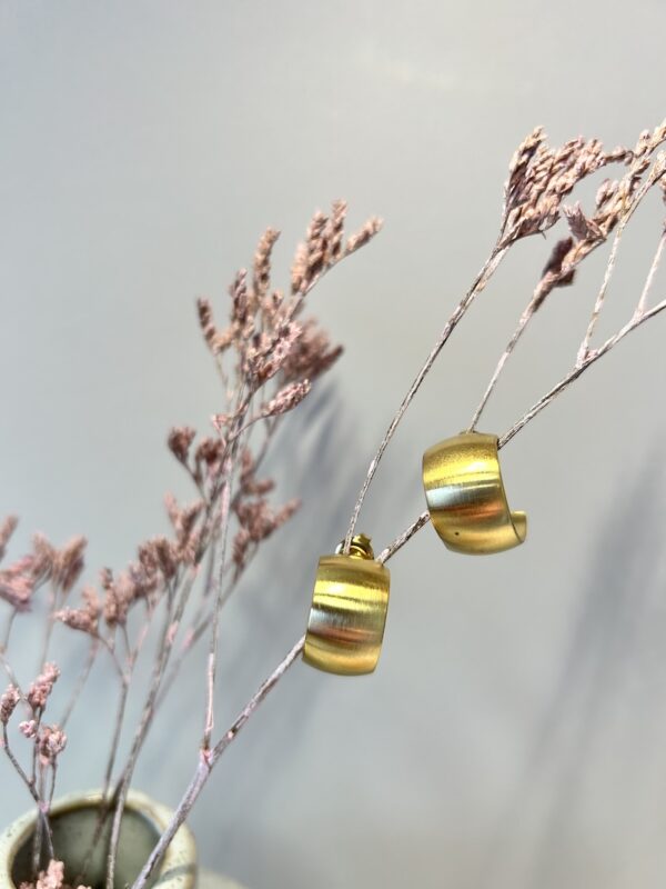 boucles d'oreilles petite créoles larges
