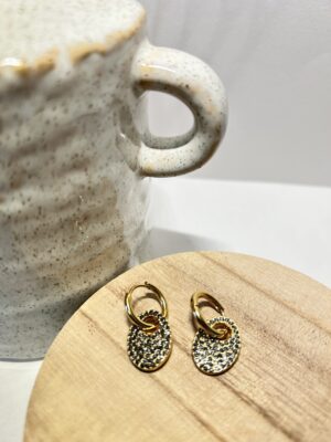 Boucles d’Oreilles Créoles & Pampilles Strass Noirs – Queen