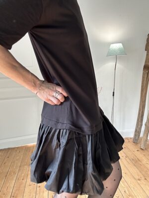 Robe Boule Noire – Lumine