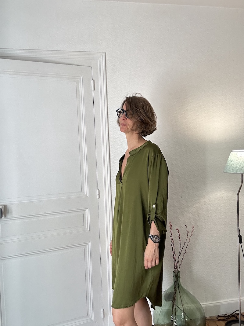 Robe Chemise Élégante en Viscose & Soie – Taille Unique – Made in Italy