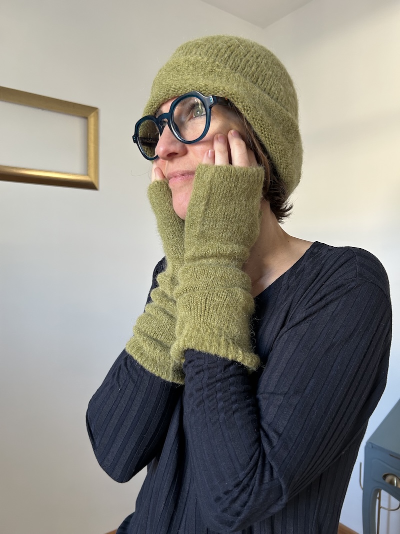 Bonnet et Mitaines en Baby Alpaga – Ultra Doux & Chauds – 4 Couleurs – Johanna Paris