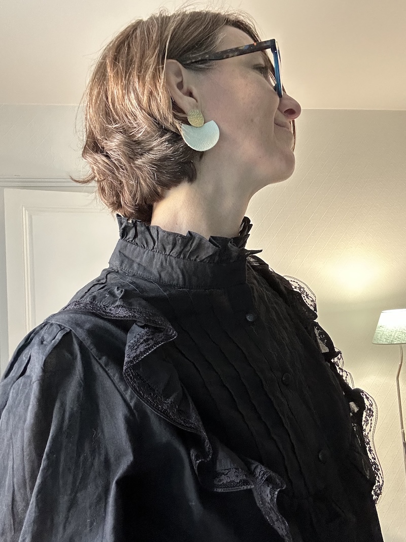 Chemise noire élégante col Mao en dentelle – Coton, Made in Italy