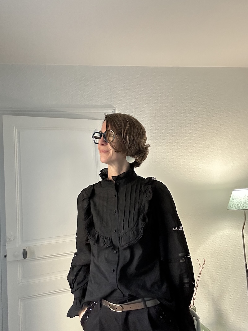 Chemise noire élégante col Mao en dentelle – Coton, Made in Italy