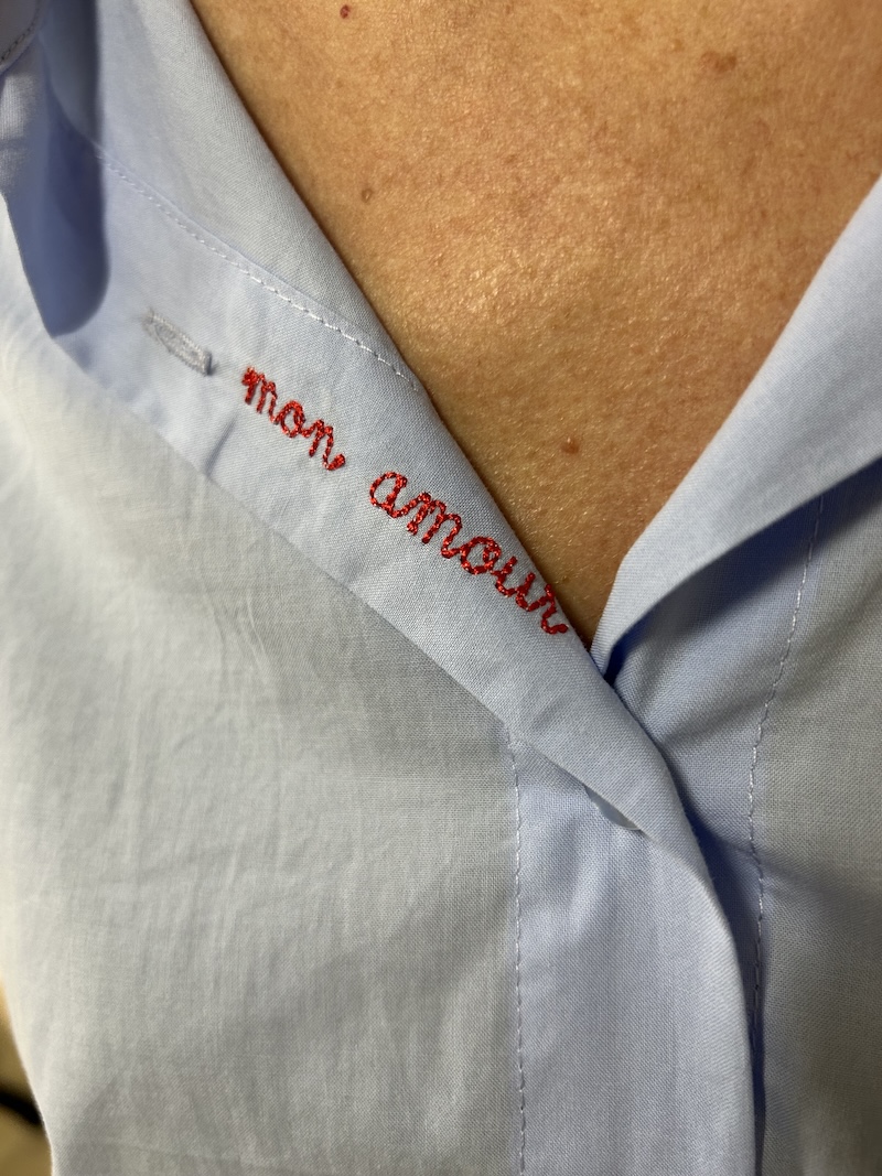 Chemise bleue, Mon Amour