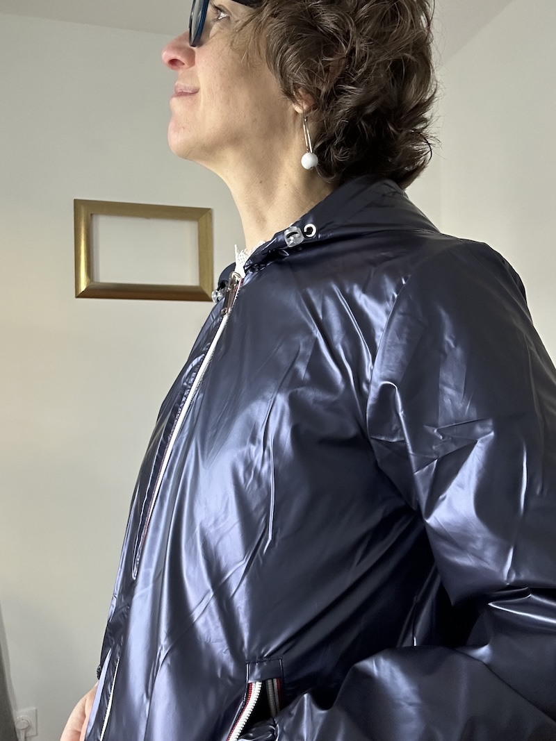 imperméable bleu réversible, court