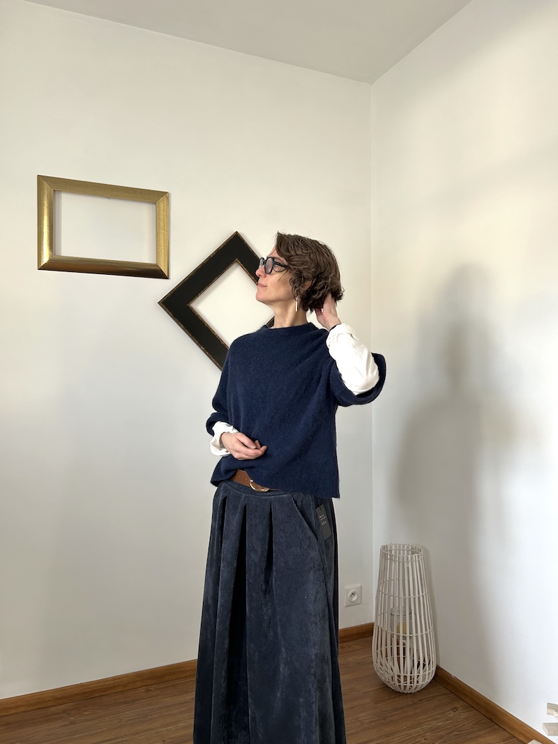 pull sans manches bleu