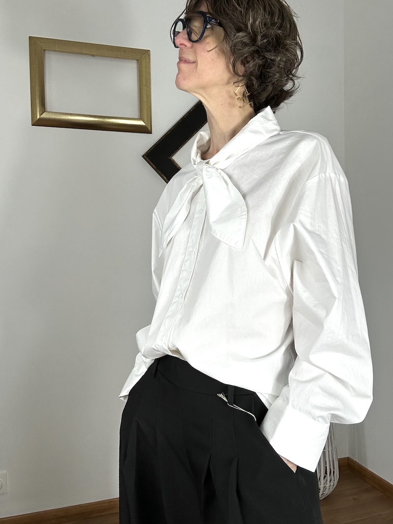 Chemise blanche oversize femme – Col à nouer – Coupe ample – S/M & M/L