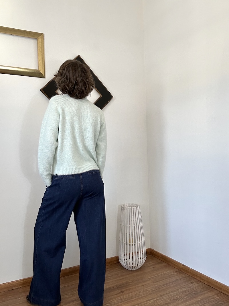 Jean brut femme à pinces – Coupe large  – Tailles 36 à 42