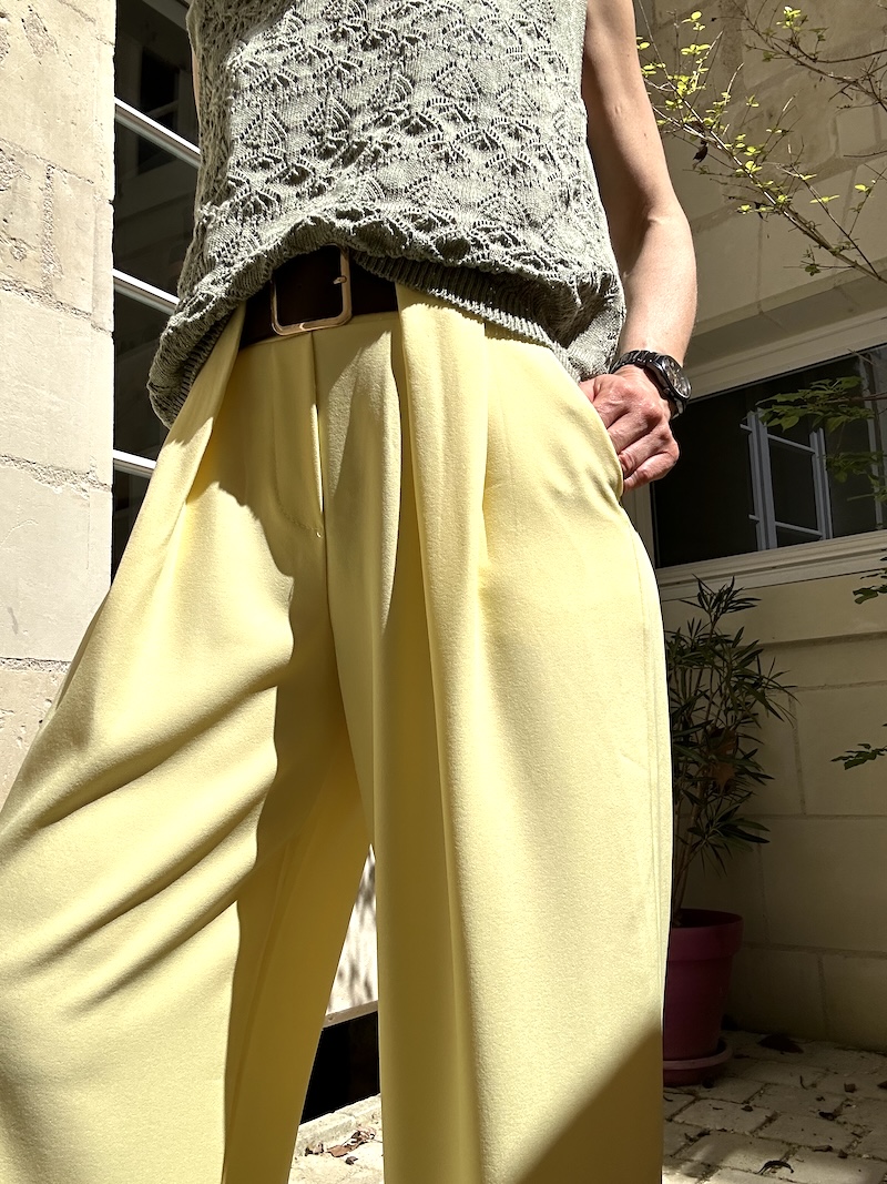 Pantalon Fluide Jaune Femme – Taille Unique, Coupe Confort & Détails Pinces