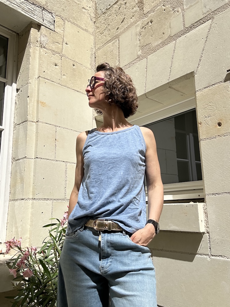 débardeur bleu jean