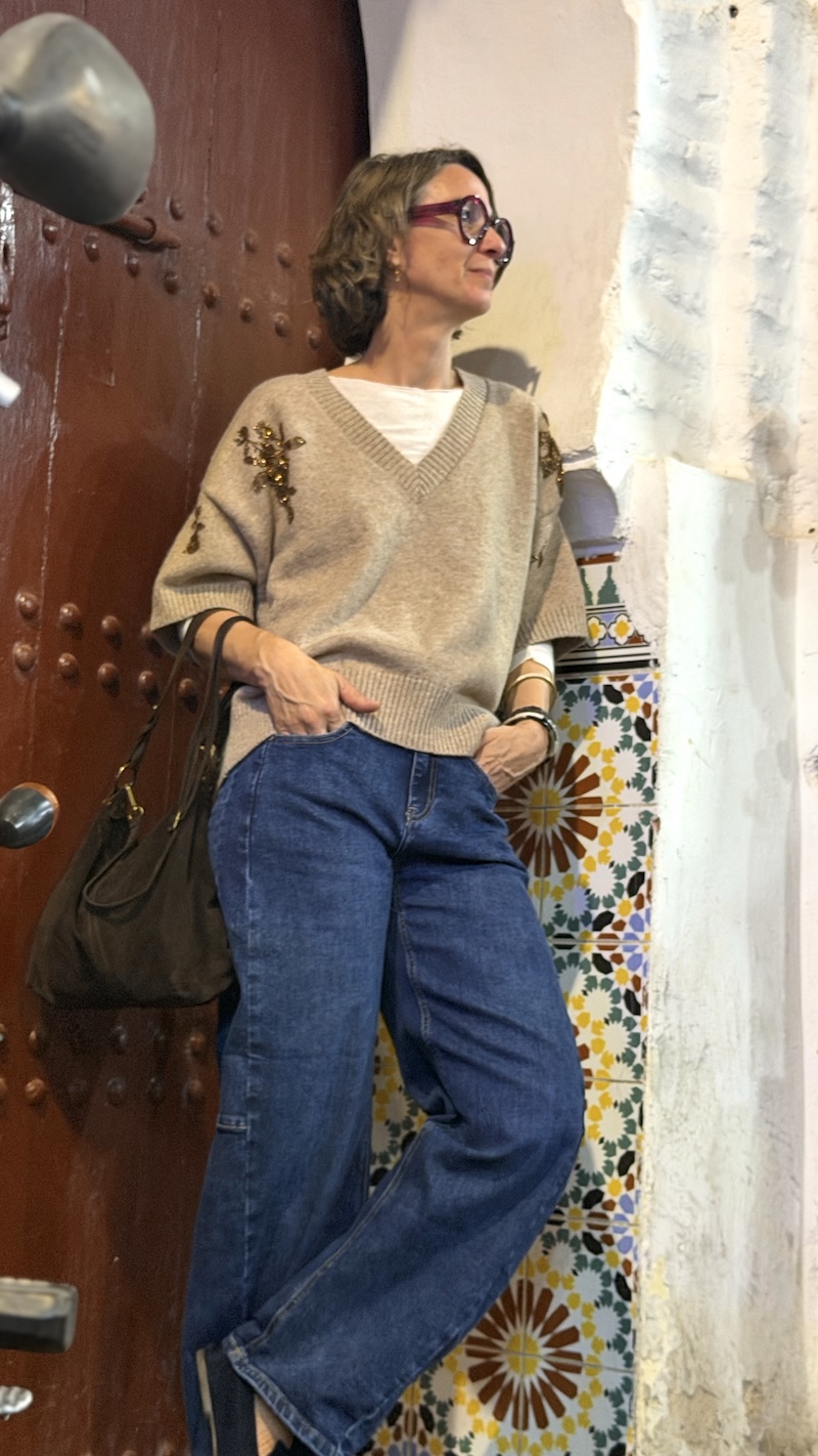 pull sans manches, broderies perles. Ang&rsquo;e